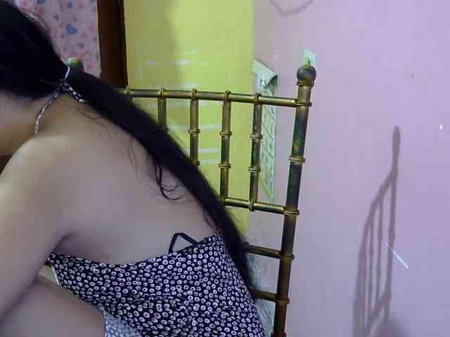 MystiqueMiss webcam