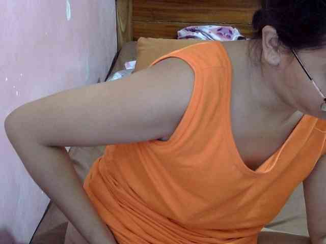 MystiqueMiss webcam
