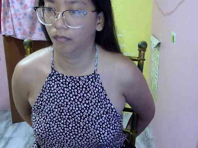 MystiqueMiss webcam