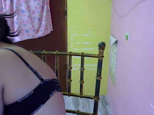 MystiqueMiss webcam