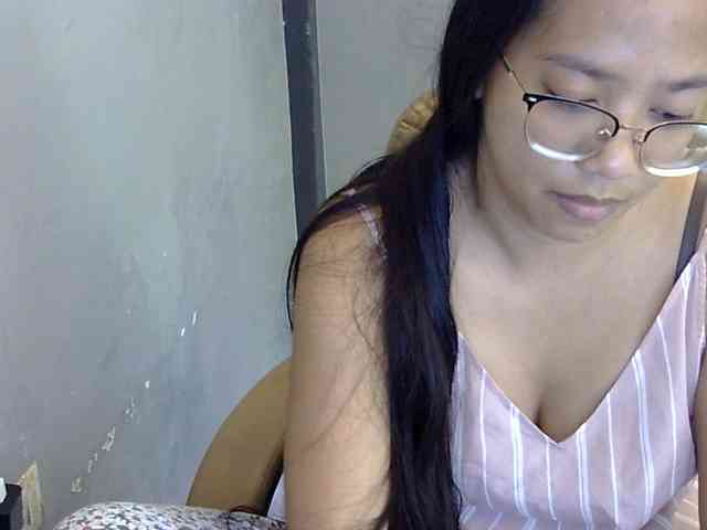MystiqueMiss webcam