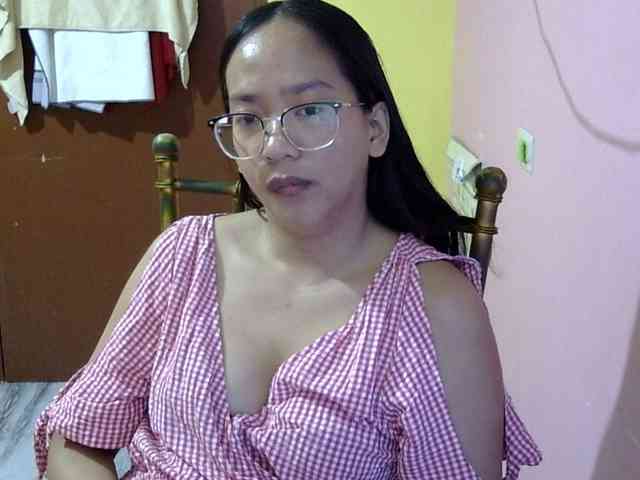 MystiqueMiss webcam