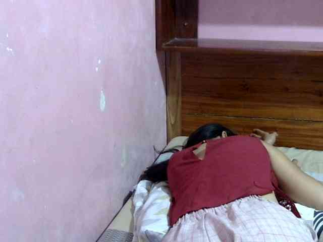 MystiqueMiss webcam