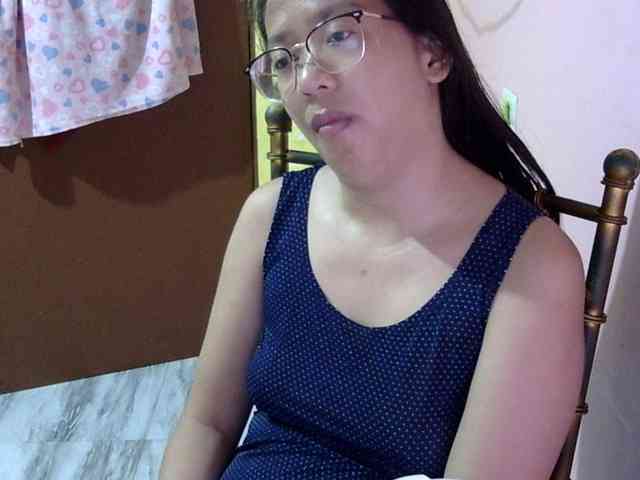 MystiqueMiss webcam