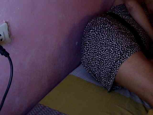 MystiqueMiss webcam