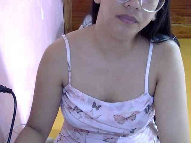 MystiqueMiss webcam