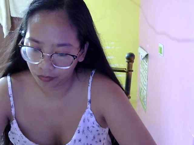 MystiqueMiss webcam