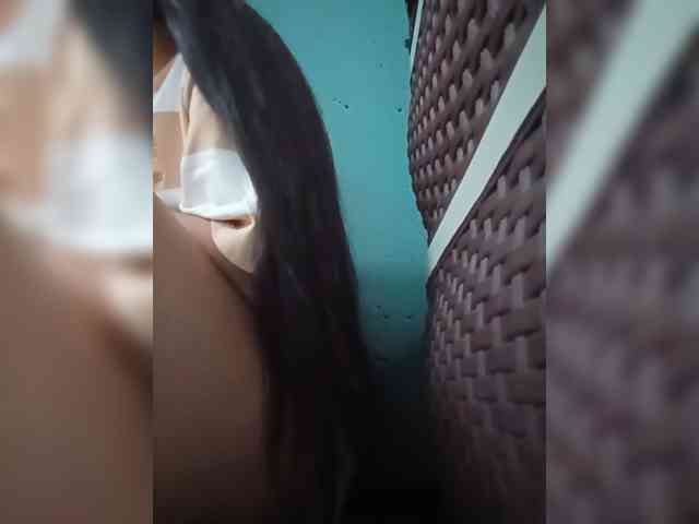 MystiqueMiss webcam