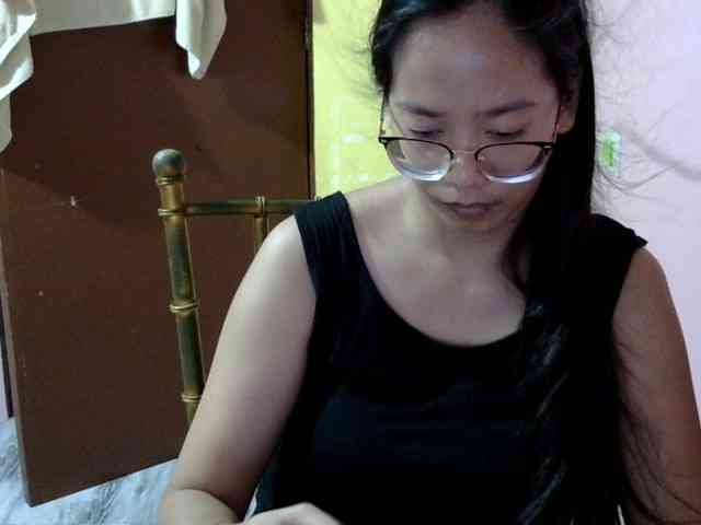 MystiqueMiss webcam