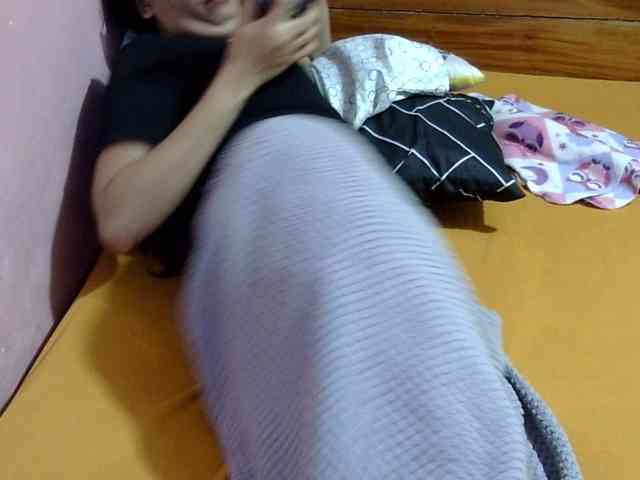 MystiqueMiss webcam