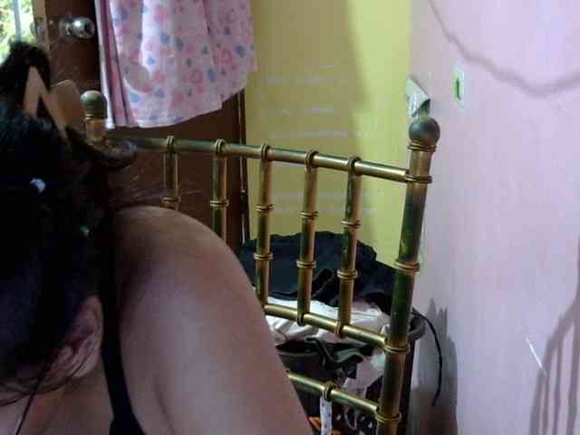 MystiqueMiss webcam