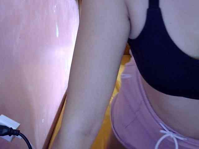 MystiqueMiss webcam