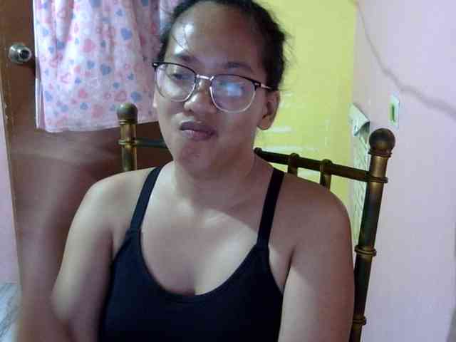 MystiqueMiss webcam