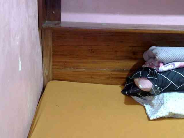 MystiqueMiss webcam