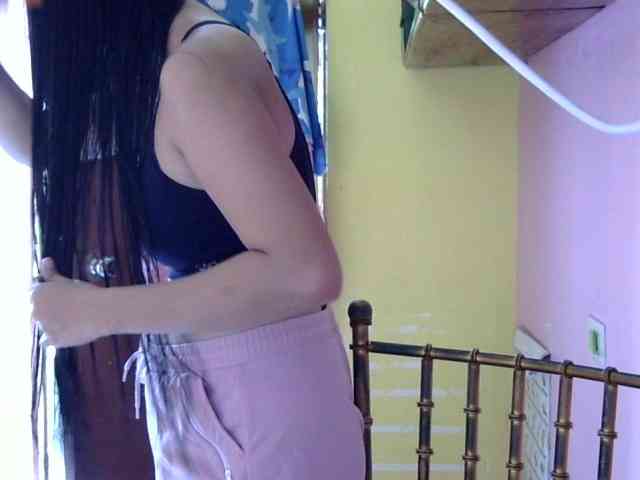 MystiqueMiss webcam