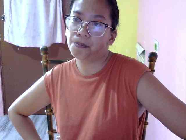 MystiqueMiss webcam