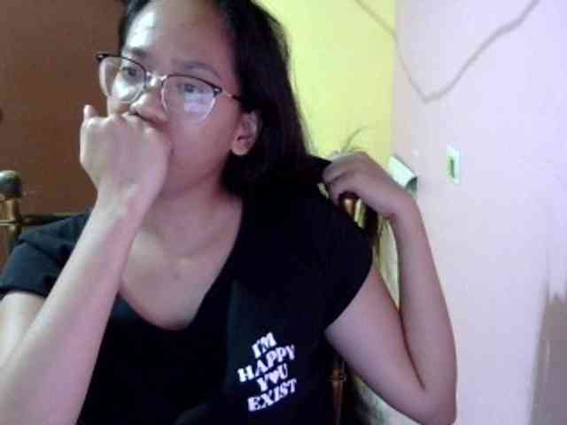 MystiqueMiss webcam