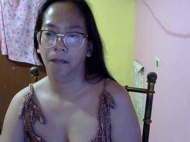 Mystiquemiss's cam show statistics and live stream