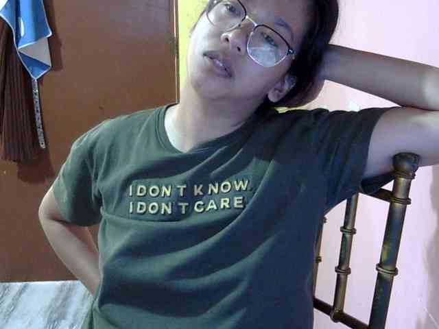 MystiqueMiss webcam