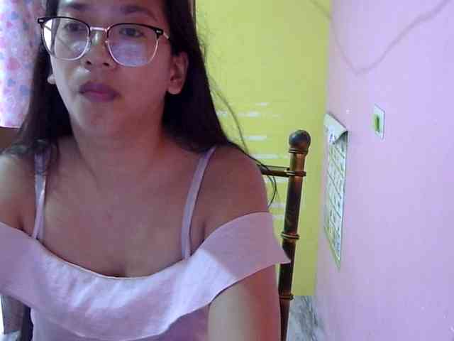 MystiqueMiss webcam