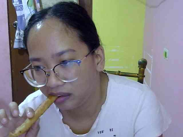 MystiqueMiss webcam