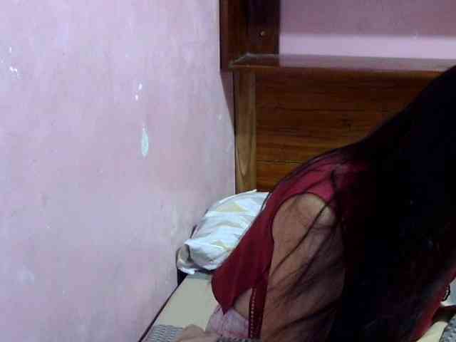 MystiqueMiss webcam