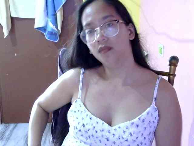 MystiqueMiss webcam
