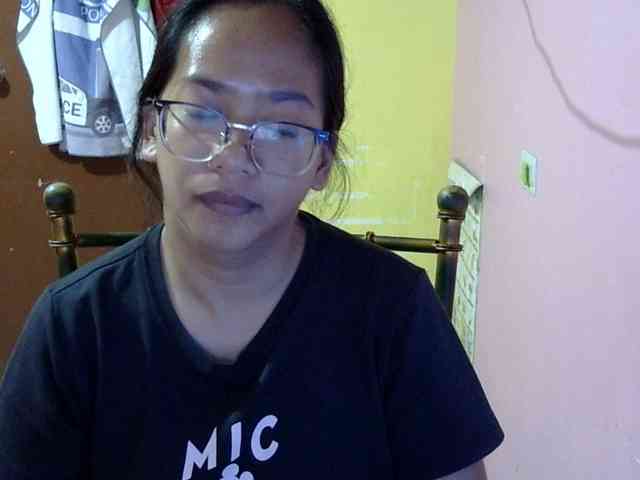 MystiqueMiss webcam