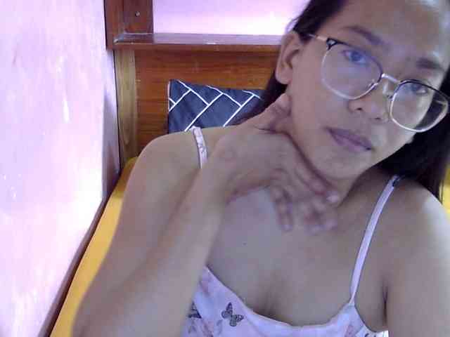 MystiqueMiss webcam
