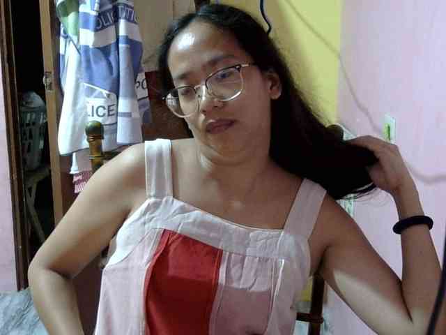 MystiqueMiss webcam