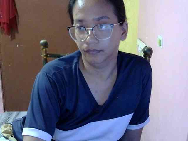 MystiqueMiss webcam