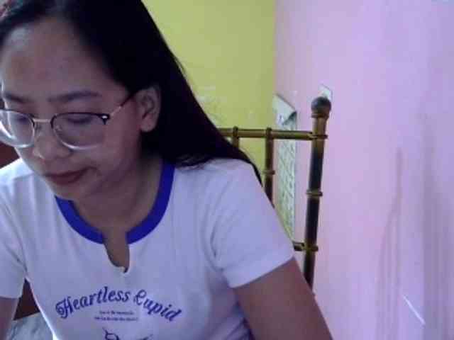 MystiqueMiss webcam