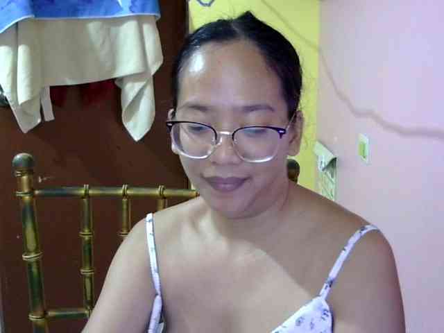 MystiqueMiss webcam