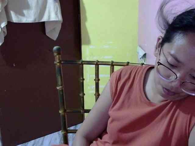 MystiqueMiss webcam