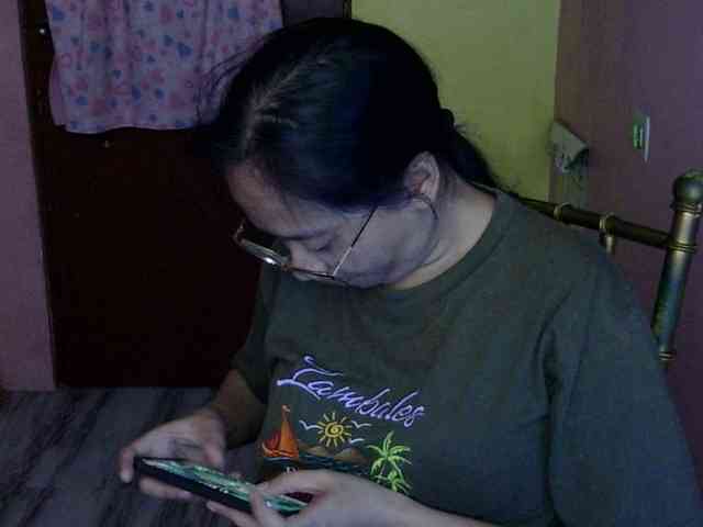 MystiqueMiss webcam