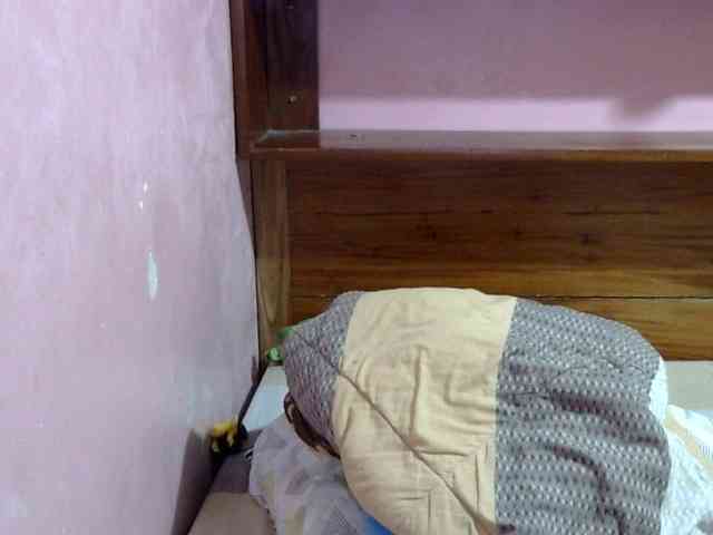 MystiqueMiss webcam