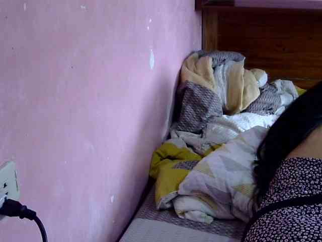 MystiqueMiss webcam