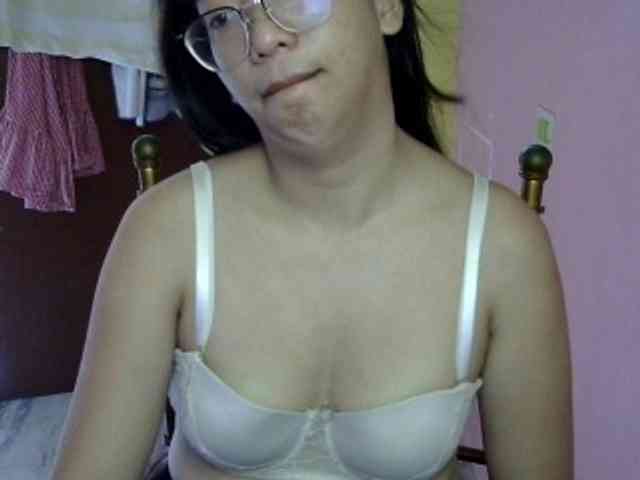 MystiqueMiss webcam