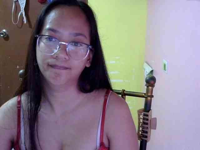 MystiqueMiss webcam