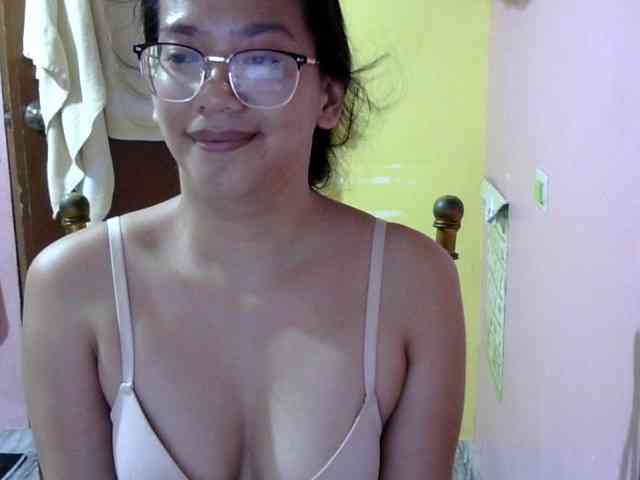 MystiqueMiss webcam