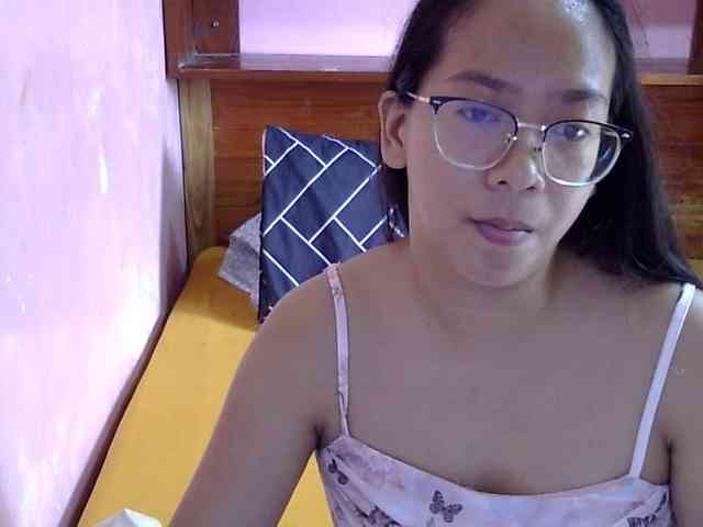MystiqueMiss webcam