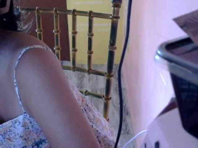 MystiqueMiss webcam