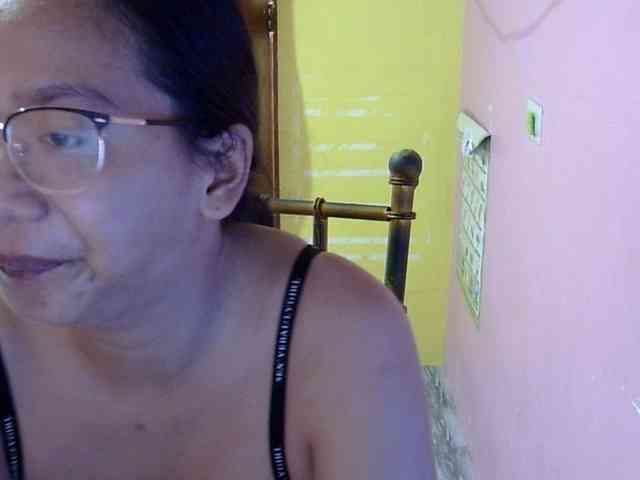 MystiqueMiss webcam
