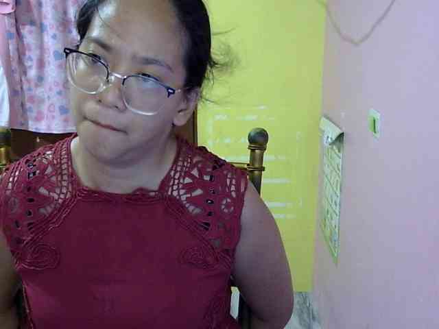 MystiqueMiss webcam