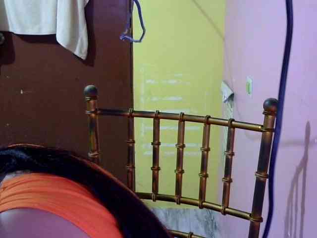 MystiqueMiss webcam