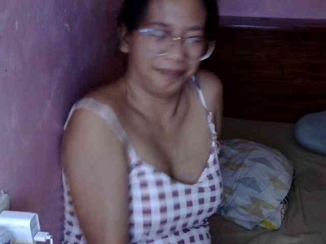 MystiqueMiss webcam