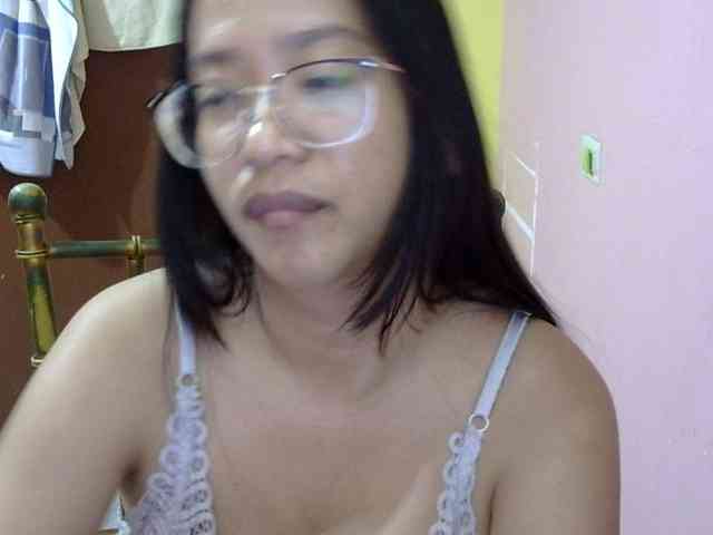 MystiqueMiss webcam