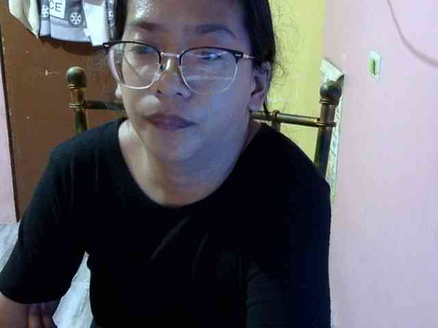 MystiqueMiss webcam