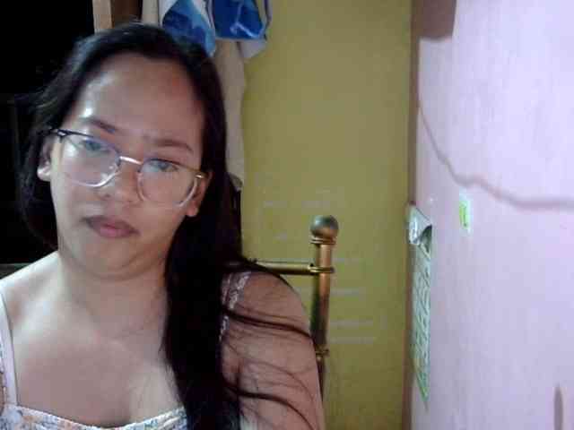 MystiqueMiss webcam