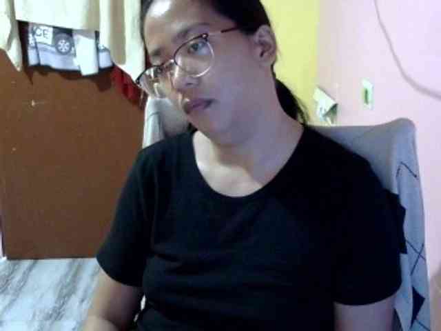 MystiqueMiss webcam